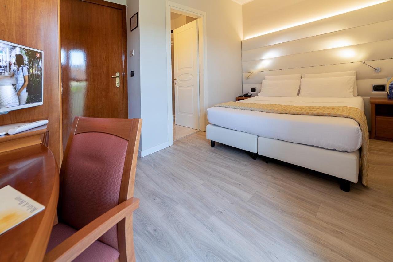Hotel Gardenia & Villa Charme Adults Friendly 4Star Service Bardolino Extérieur photo