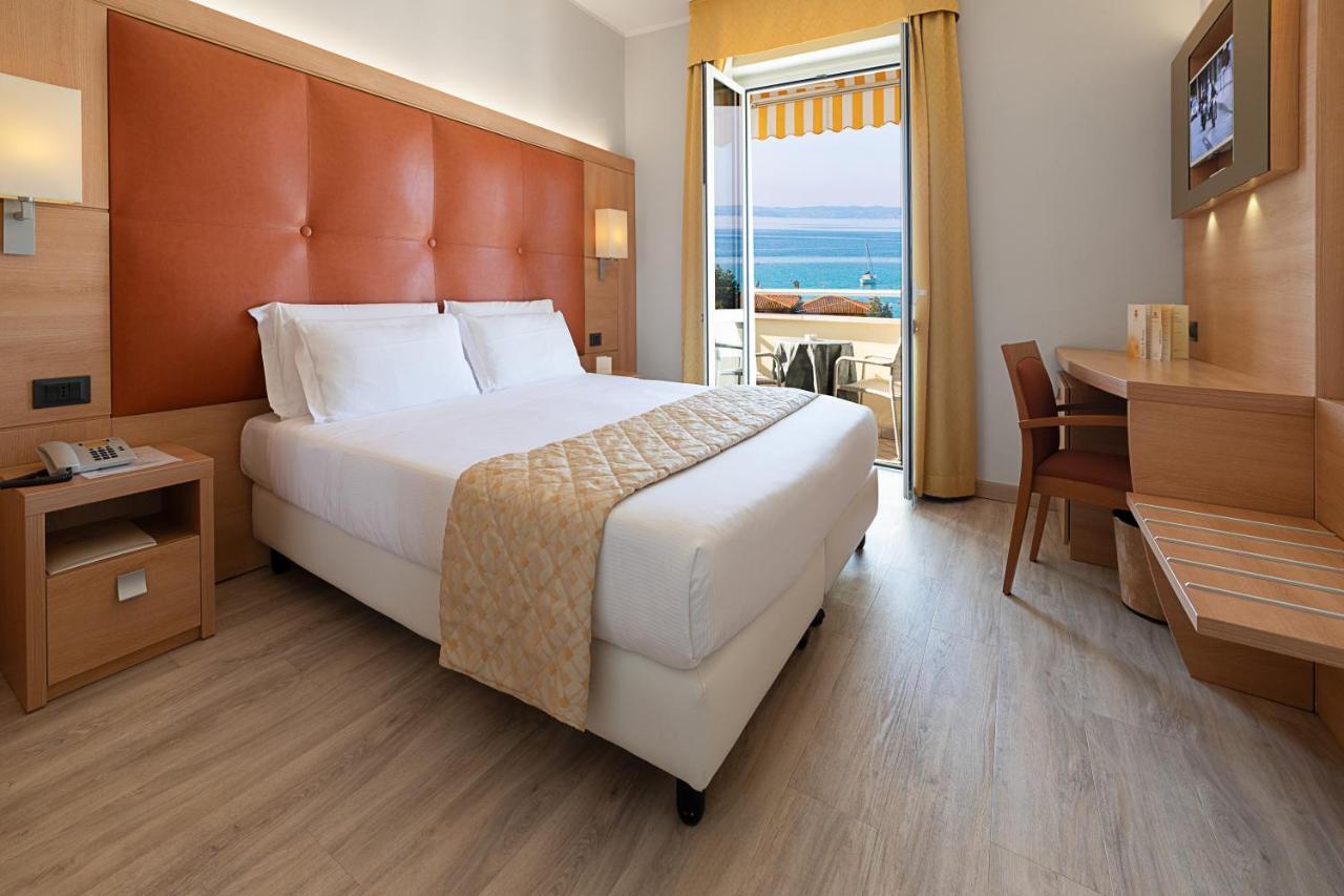 Hotel Gardenia & Villa Charme Adults Friendly 4Star Service Bardolino Extérieur photo